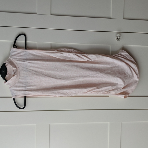 ❄️ 3/$25 FABLETICS Heathered Pink Ruched Mock Neck Mini Dress